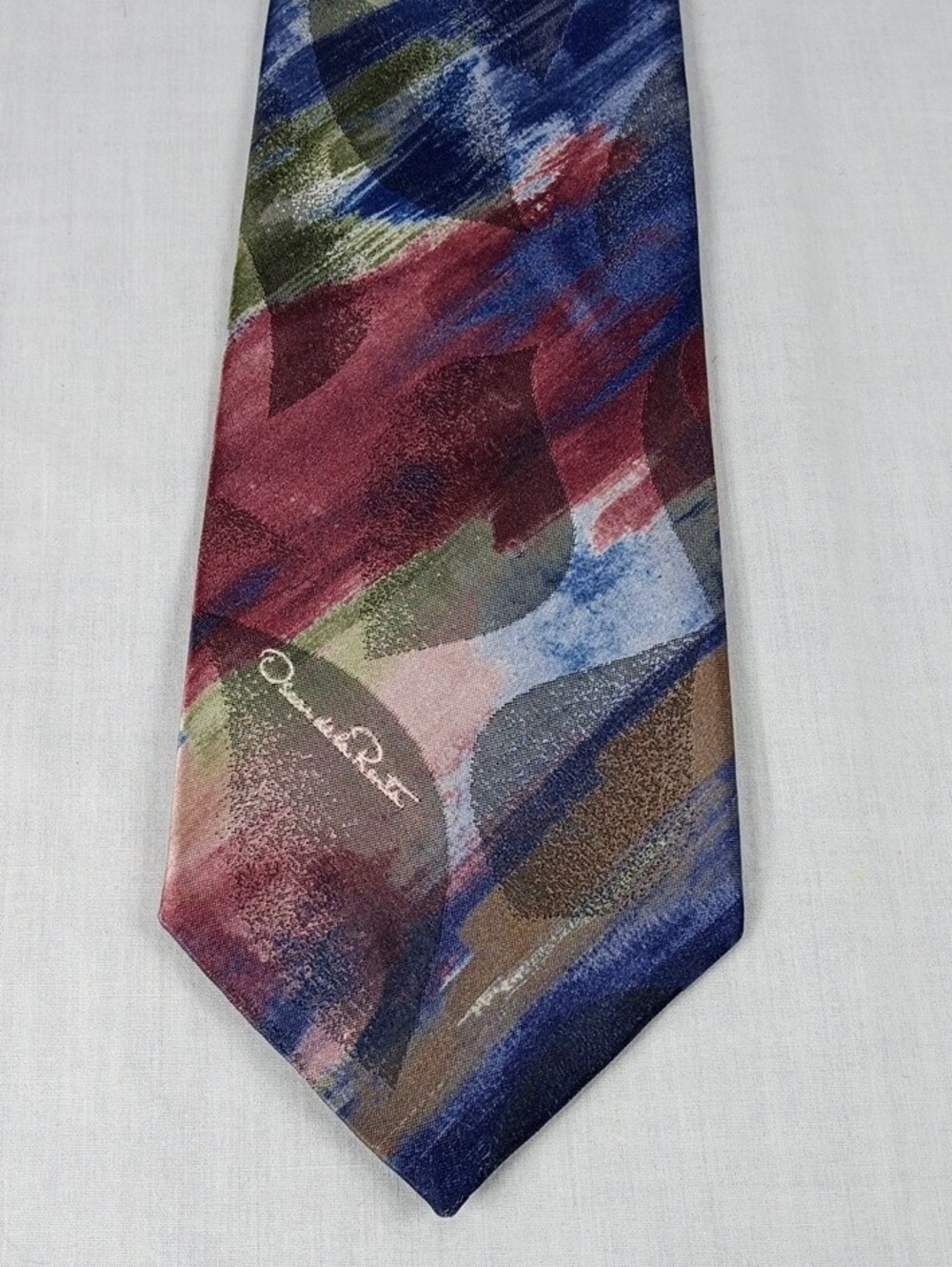 Oscar de la Renta Multicolor Abstract Silk Tie in Blue, Red & Green - Picture 6 of 7